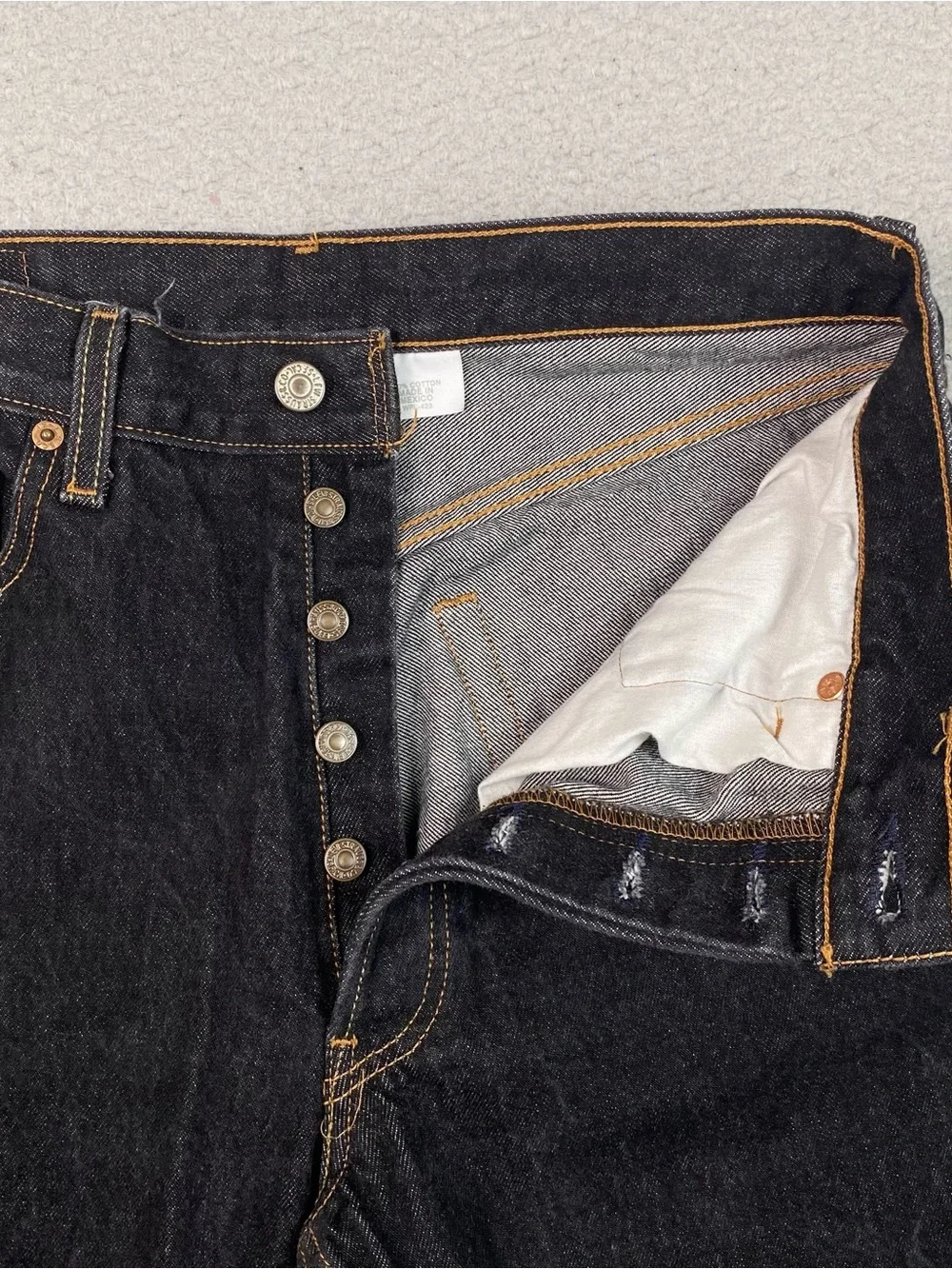 Levi's 501XX Jeans Men's Size 31x31 (Tag Reads 33x34) Dark Wash Denim Button Fly